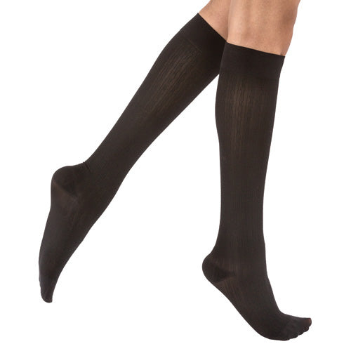 Jobst soSoft Socks KneeHigh 8-15 mmHg Black Medium  1/pair